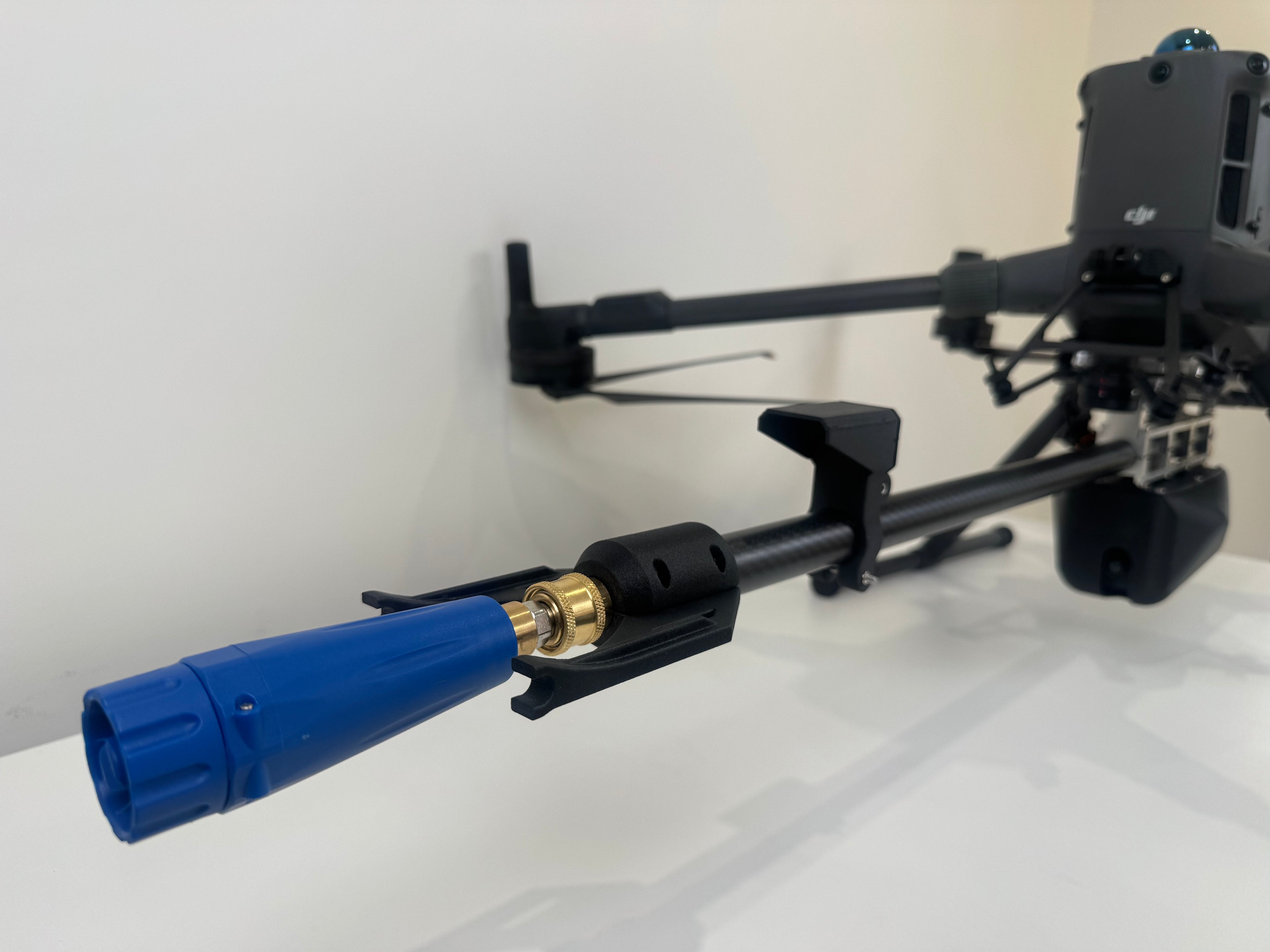 DJI Matrice 400 - SPRAY